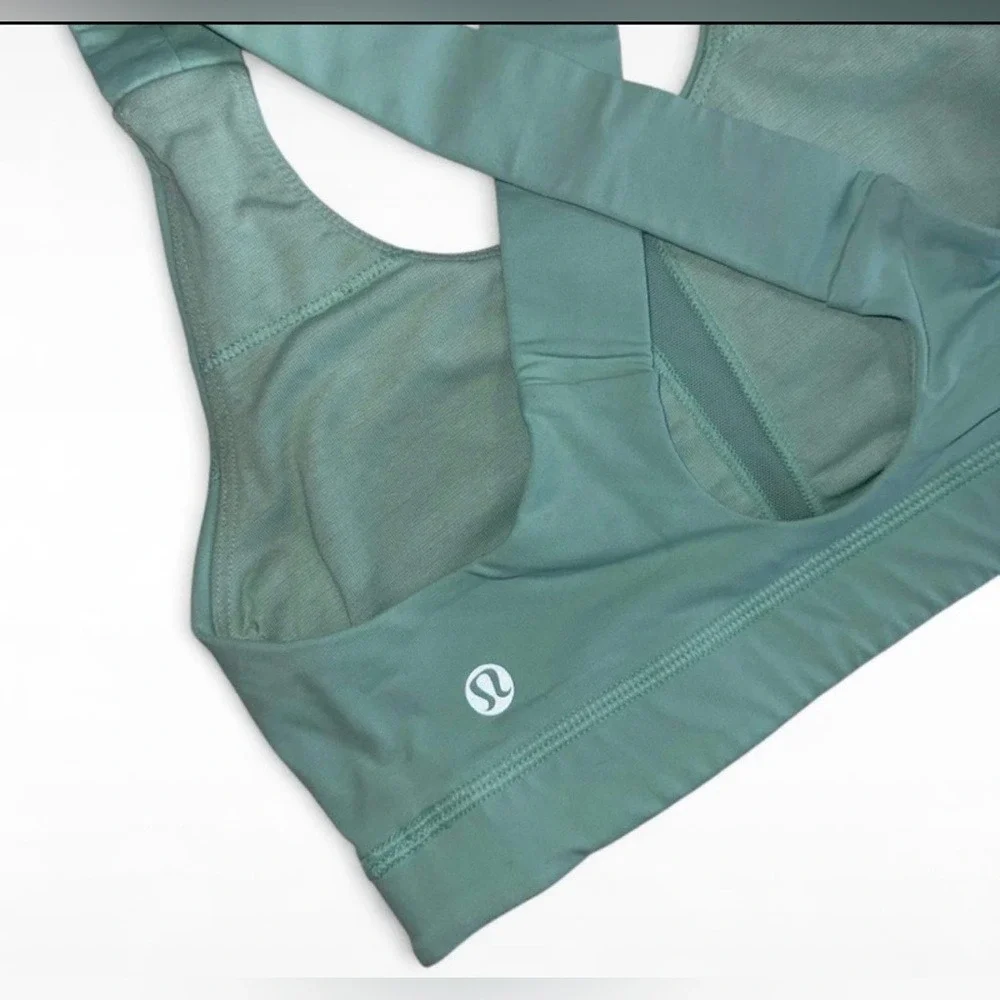 lululemon athletica Teal Sports Bra‎